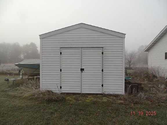 2nd image of 2739 West Whitetail Lane