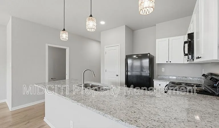 7210 John Palmer Dr #101 — Photo 5