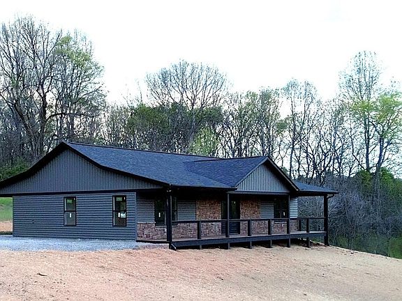 2nd image of 417 Kearney Rd