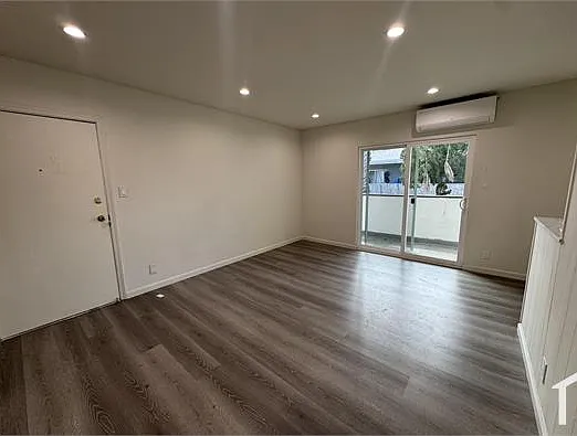 12817 Barbara Ann St #5 — Photo 1