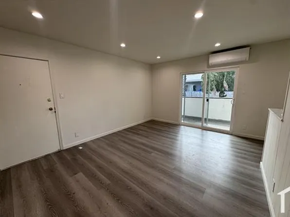 12817 Barbara Ann St APT 5, North Hollywood, CA 91605
