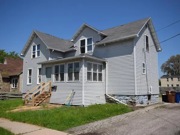 536 5th St, Menasha, WI 54952