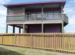 818 Mae Cir, Crystal Beach, TX 77650