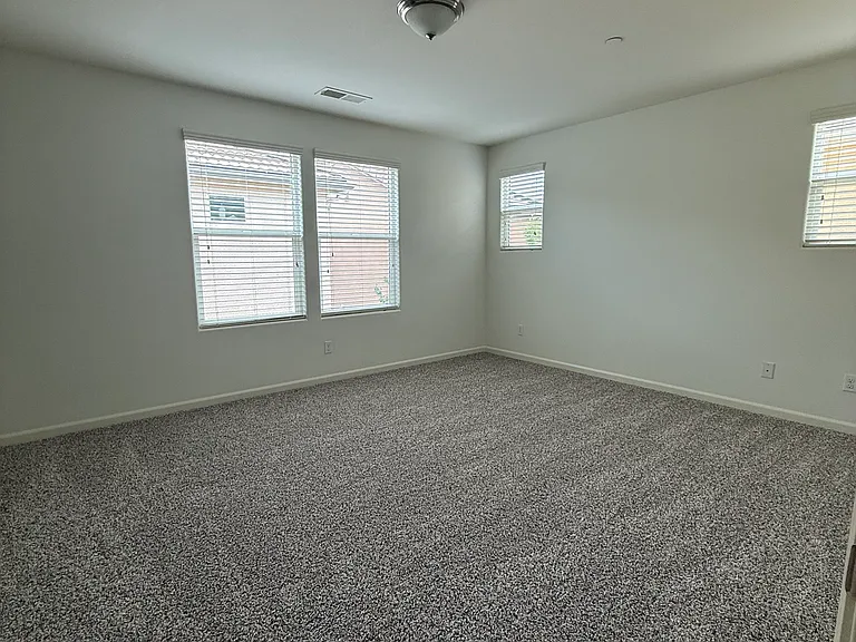 3661 Elevations Way — Photo 5