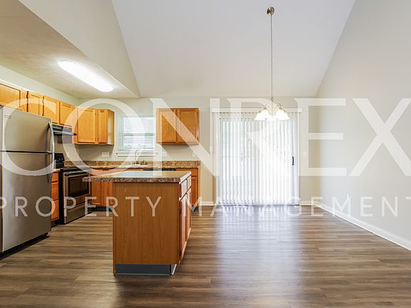 5th image of 11951 7th Ave