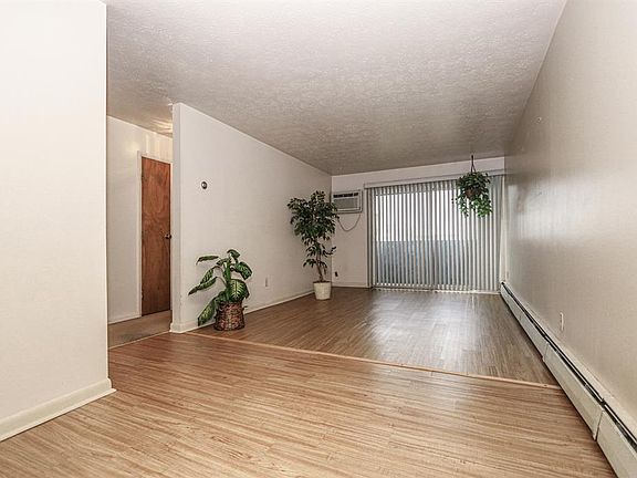 5th image of 4902 Chalet Dr APT 5