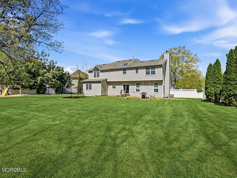 58 Georgetown Rd — Photo 18
