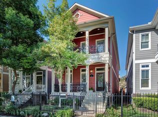 1143 Ashland St, Houston, TX 77008
