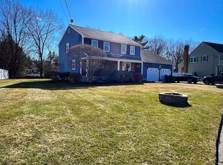 29 Louanis Dr, Reading, MA 01867