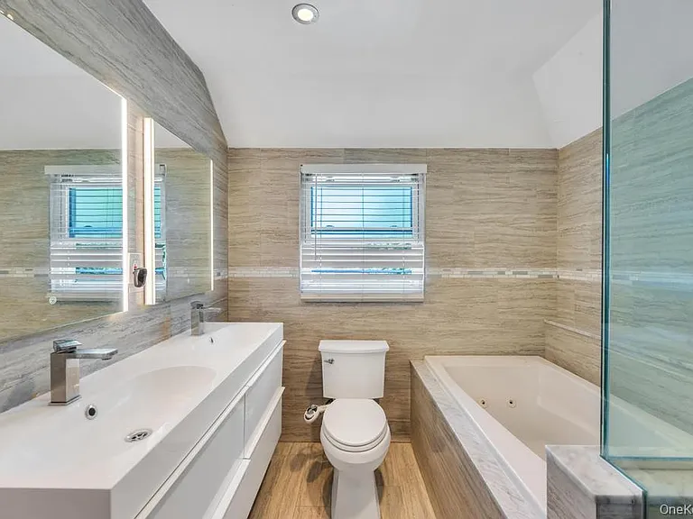 6 Ash Ln — Photo 14
