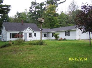 5512 E Alcona Rd, Harrisville, MI 48740