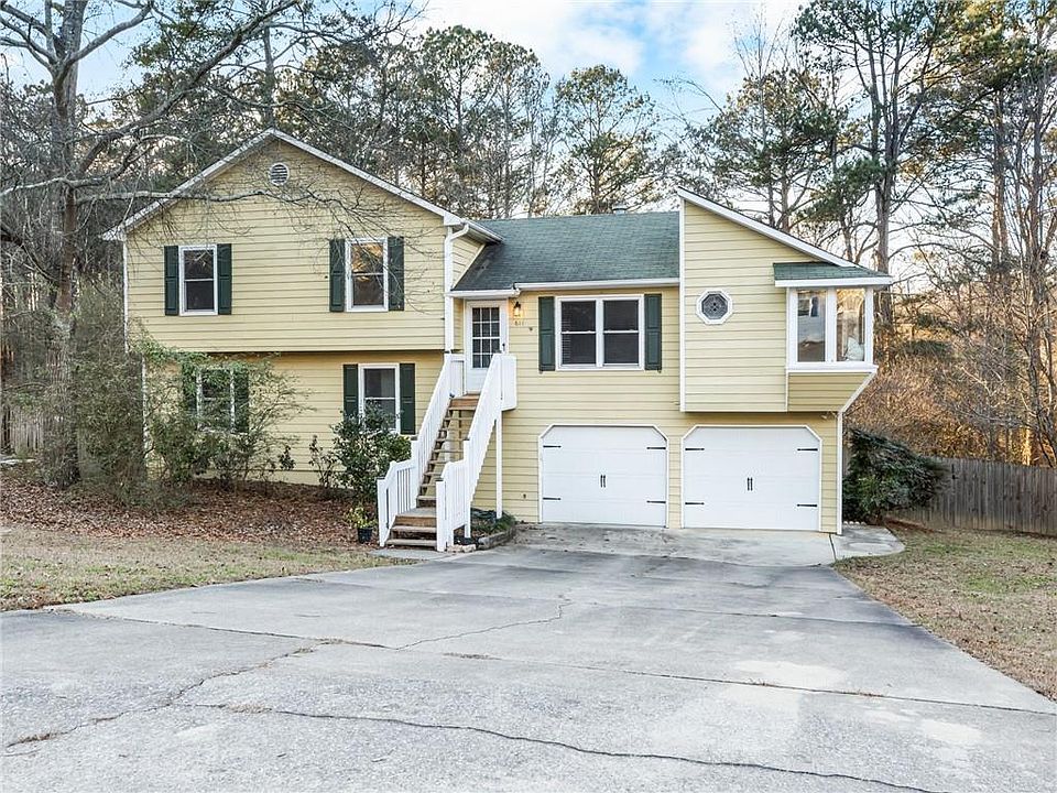 1st image of 611 Amberwood Pl