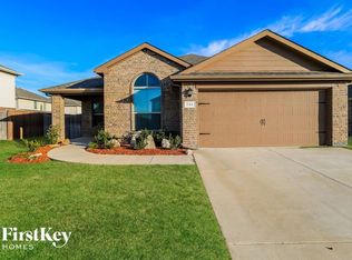 522 Canterburry Park, Ponder, TX 76259