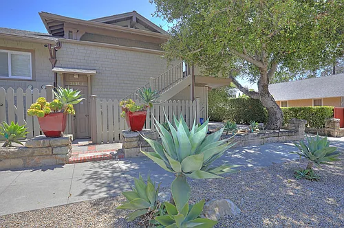 2135 De La Vina St #B Photo 1 2135 De La Vina St #B Photo 1