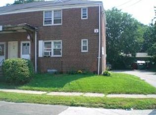 50 Chestnut St, Bridgeport, CT 06604