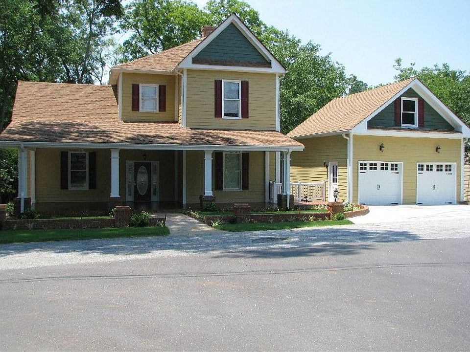 1st image of 293 Wildwood Dr
