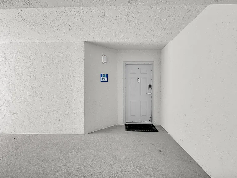 5049 N Highway A1A #1905 — Photo 37