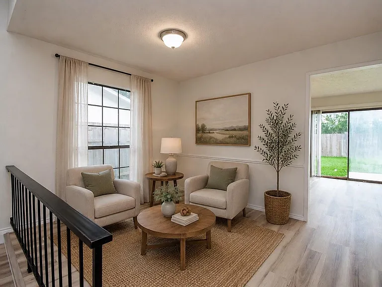 702 Tara Plantation Dr — Photo 2
