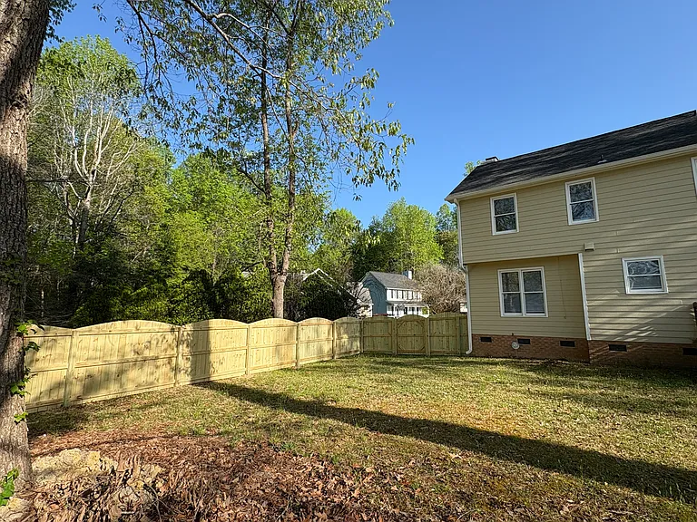 537 Highsmith Ct — Photo 17