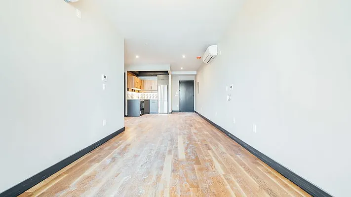 Rented by Nooklyn NYC LLC | media 56