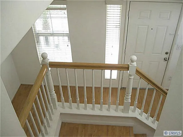 9430 Cedar St — Photo 16