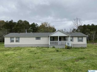 96 Star Point Rd, Guntersville, AL 35976