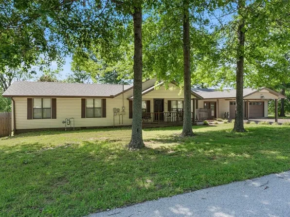 408 S Parrott Dr, Fayetteville, AR 72740