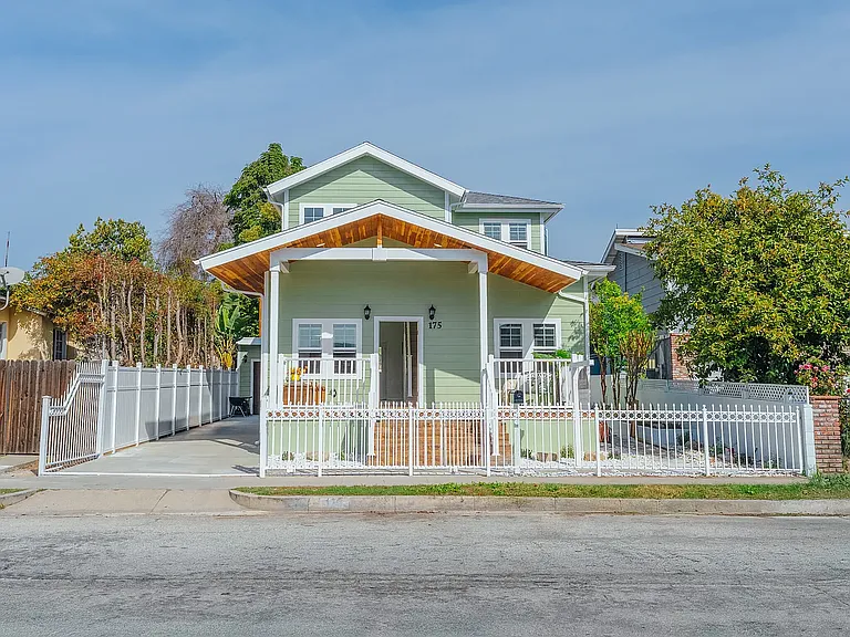 175 E Villa St #2 — Photo 6