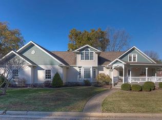 687 E Maple St, Nashville, IL 62263