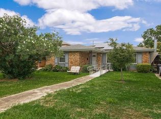4820 Warrington Dr, New Orleans, LA 70122