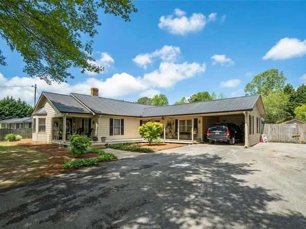 2218 Holly Springs Rd, Rockmart, GA 30153