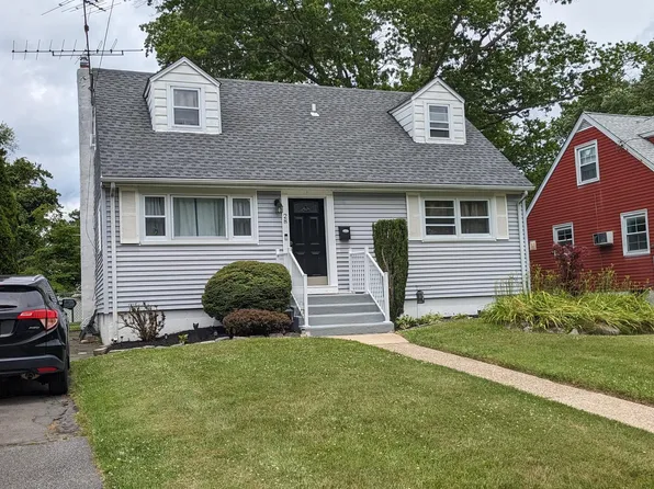 28 Steinway Ave, Ewing, NJ 08618