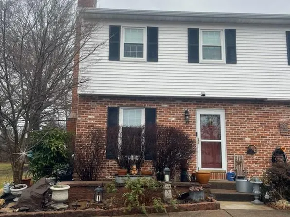 23 Independence Court, Perkasie, PA 18944