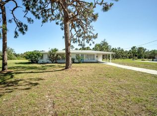 641 E Dearborn St, Englewood, FL 34223
