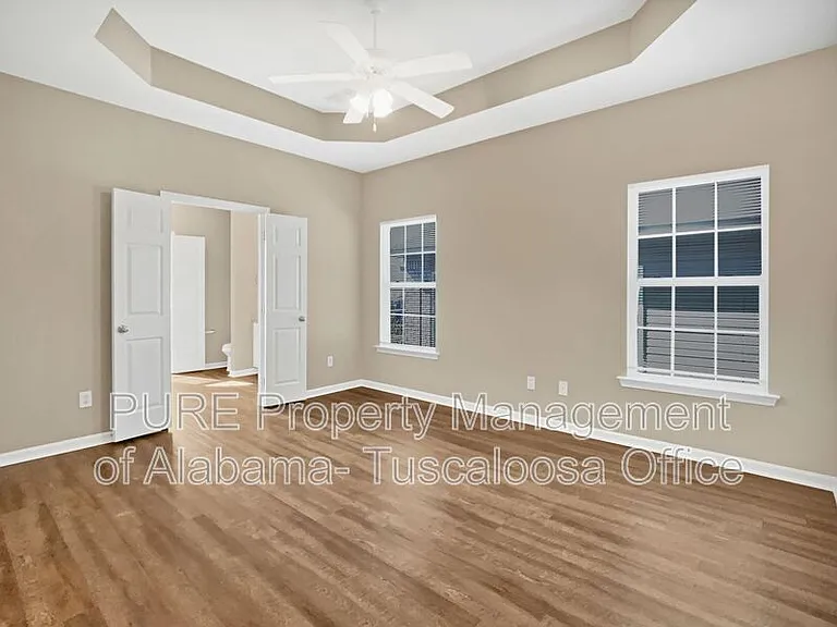 9750 Moonlight Dr — Photo 7