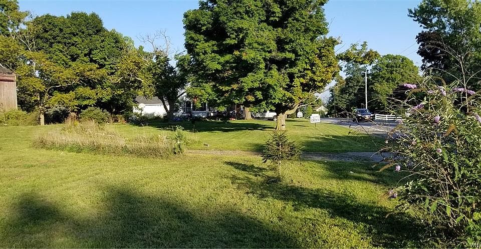 2nd image of 7603 Chestnut Ridge Rd