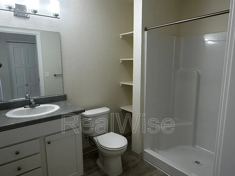 1935 Table Rock Rd #4 — Photo 13