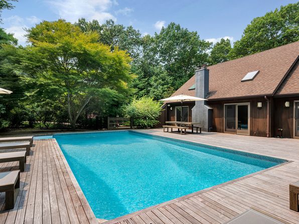 8 Fox Glove Rd