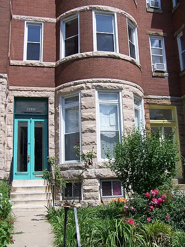 2833 Saint Paul St Photo 1