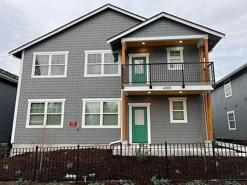 4505 6th Ave #C Photo 1