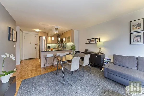 Sold by Halstead Real Estate | media 2