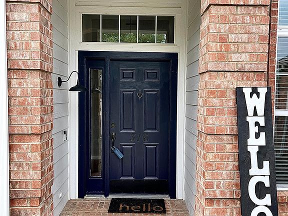 4th image of 316 Sweet Leaf Ln