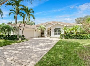 2316 Heritage Greens Dr, Naples, FL 34119