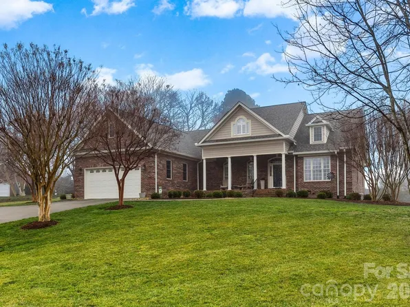 113 Quail Hollow Dr, Kings Mountain, NC 28086