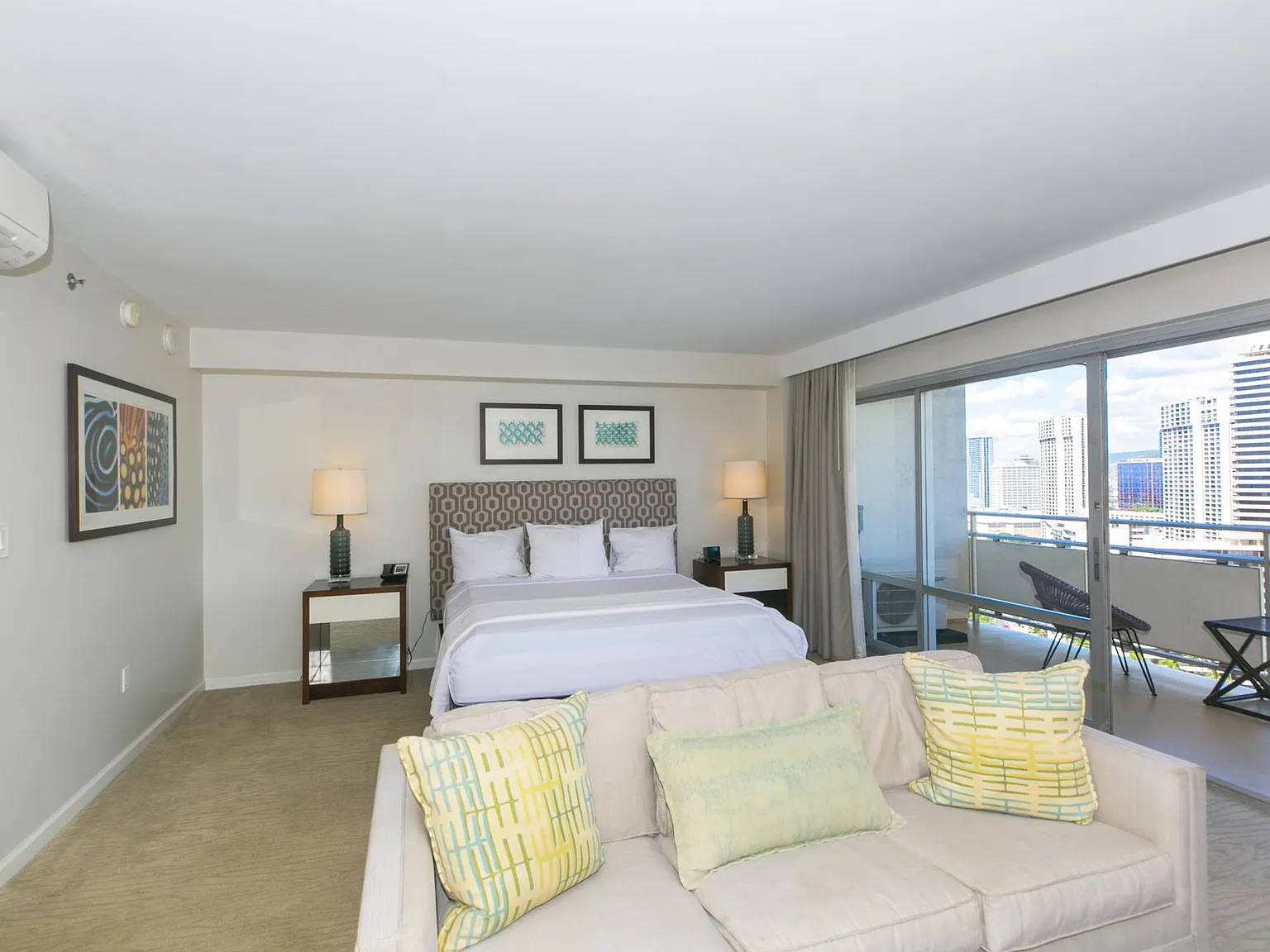 1 bed, 500 sqft, $3,300 — Photo 3