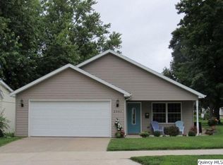 2061 Oak St, Quincy, IL 62301