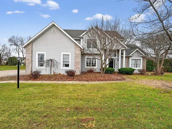 50619 Lakeside Dr, Granger, IN 46530