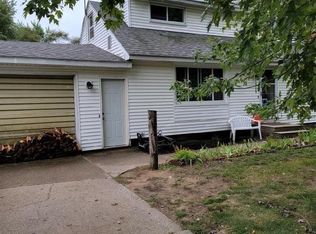 16230 Robbins Rd, Grand Haven, MI 49417