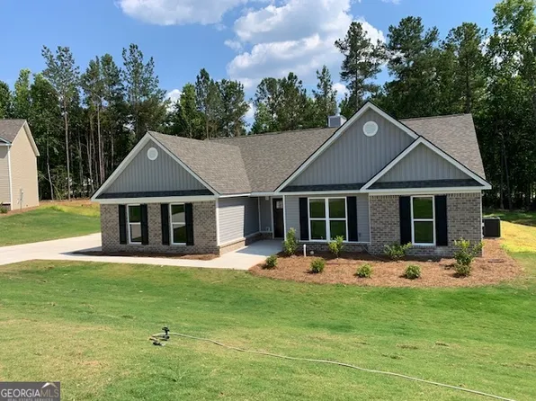 374 Riley Cir NW, Milledgeville, GA 31061