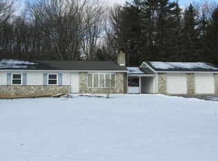 216 Honey Hole Rd, Drums, PA 18222